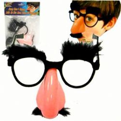 // POILS AU NEZ AVEC PAIRE DE LUNETTES